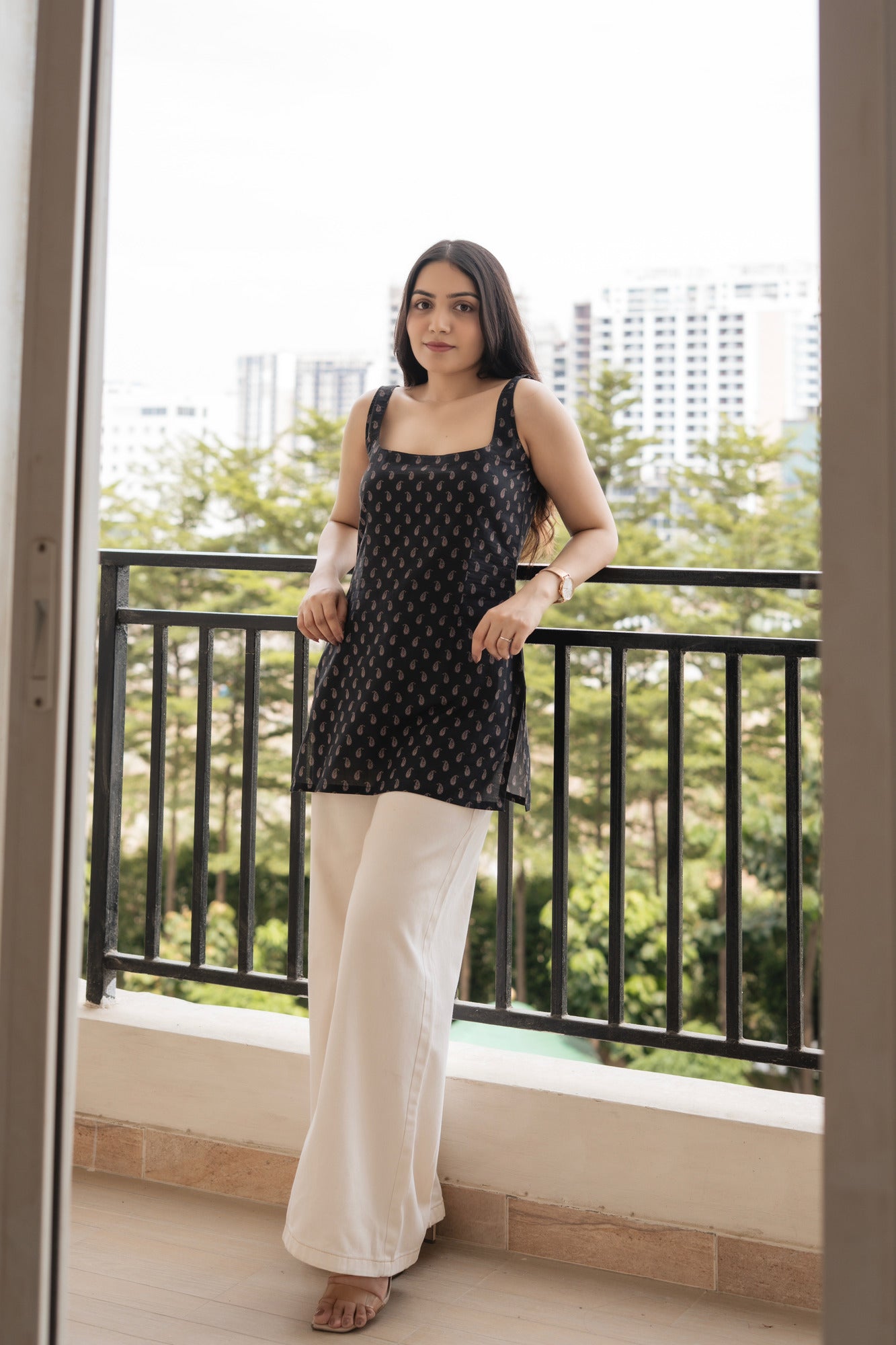 Saanjh Short Kurti