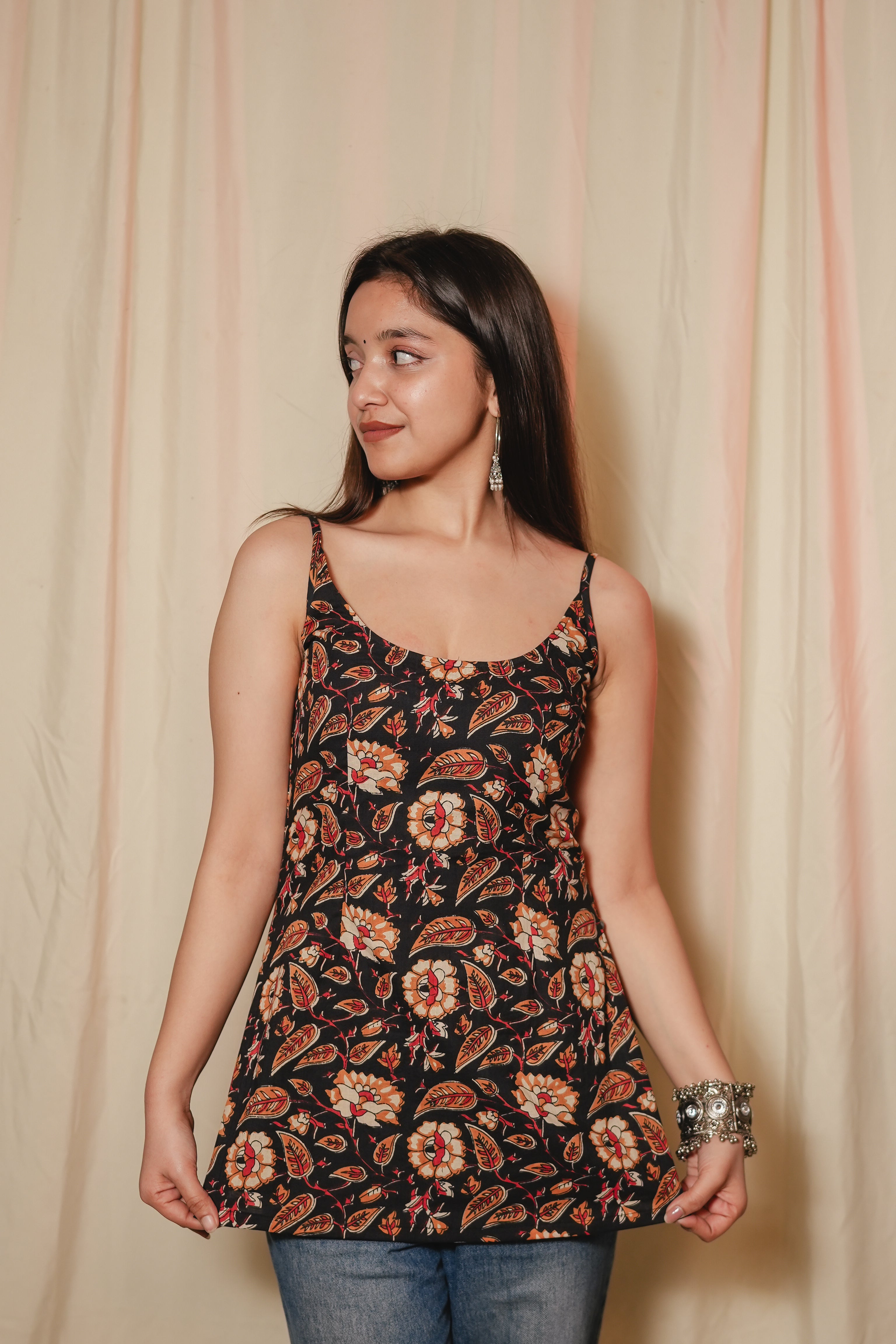 Zia short kurti